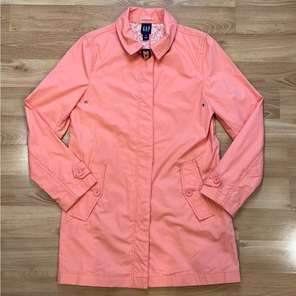 Vintage Peach GAP jacket. Spring raincoat.